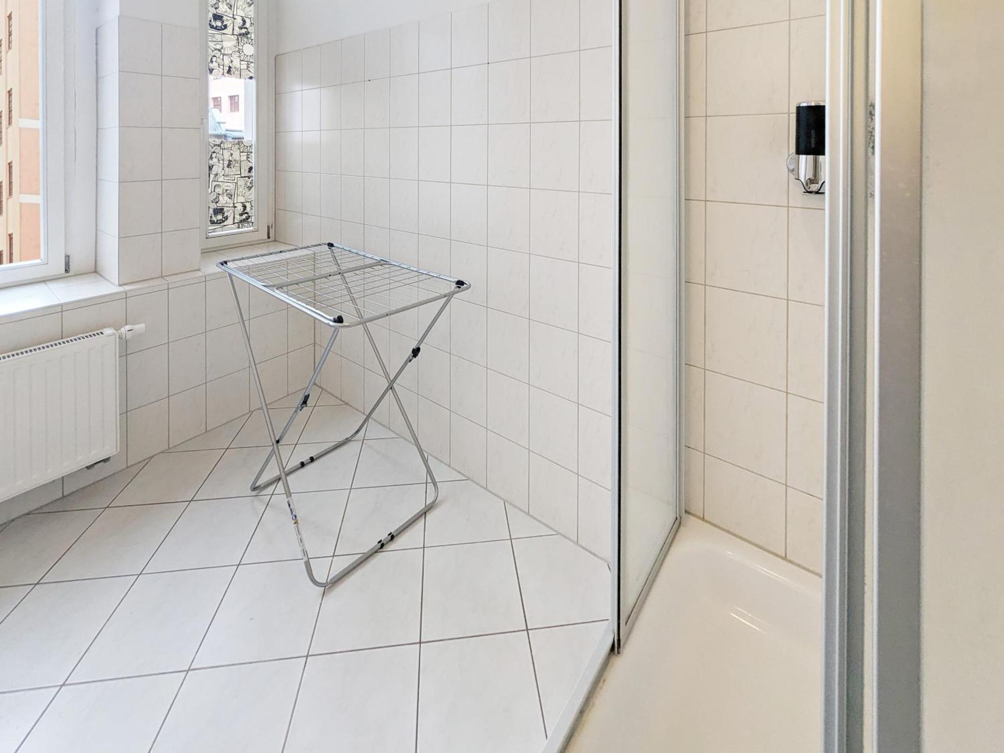 Monteurdreams-de Zentrale, Grosse 5z Wohnung, 2 Baeder, Kueche Appartamento Lipsia