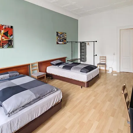 Monteurdreams-De Zentrale, Grosse 5Z Wohnung, 2 Baeder, Kueche Leipzig Exterior photo