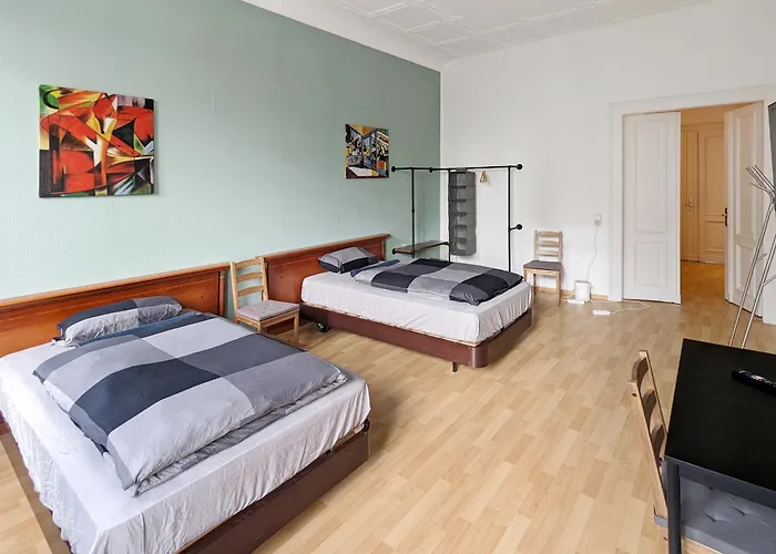 Monteurdreams-De Zentrale, Grosse 5Z Wohnung, 2 Baeder, Kueche